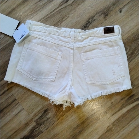 NEW!🐠🌴HP🌴🐠NWT Women's O'Neill Bone White Shorts - Picture 2 of 3